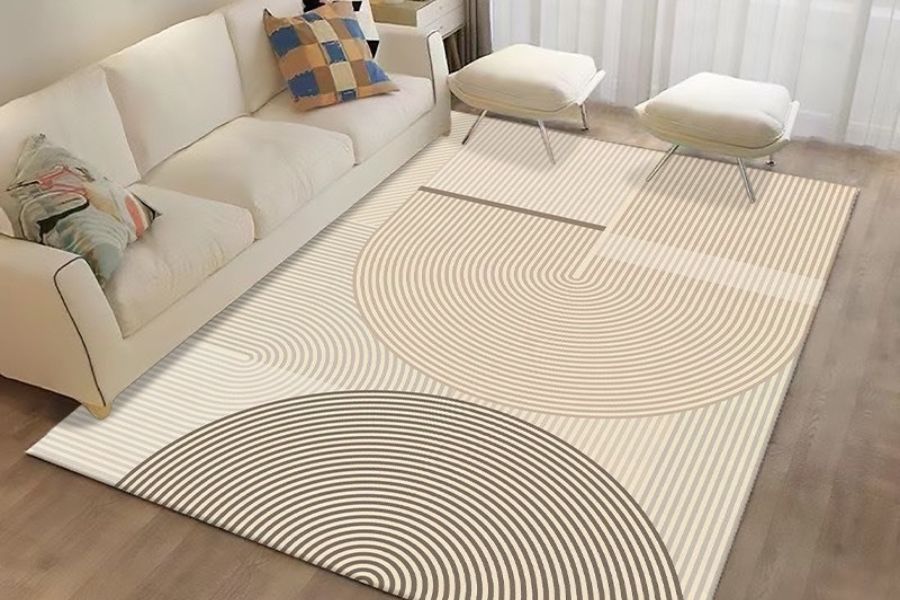carpet with concentric circle pattern